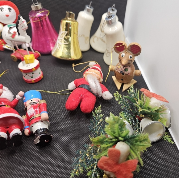 Christmas Vintage Ornaments - Picture 4 of 5